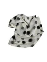 Load image into Gallery viewer, Pañoleta Polka dots
