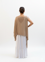 Cargar imagen en el visor de la galería, Blusa Asimétrica Aura Beige
