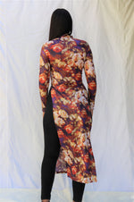 Load image into Gallery viewer, Floral Long Turtleneck
